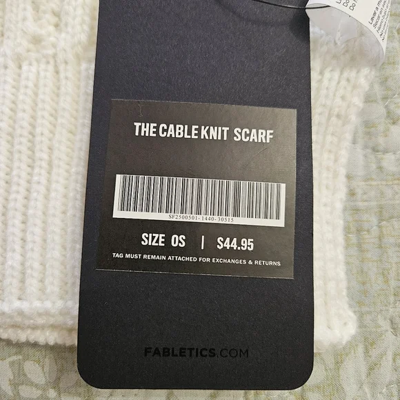 Fabletics Ivory Cable-Knit Scarf, Soft, One Size, Fisherman - Picture 5 of 7